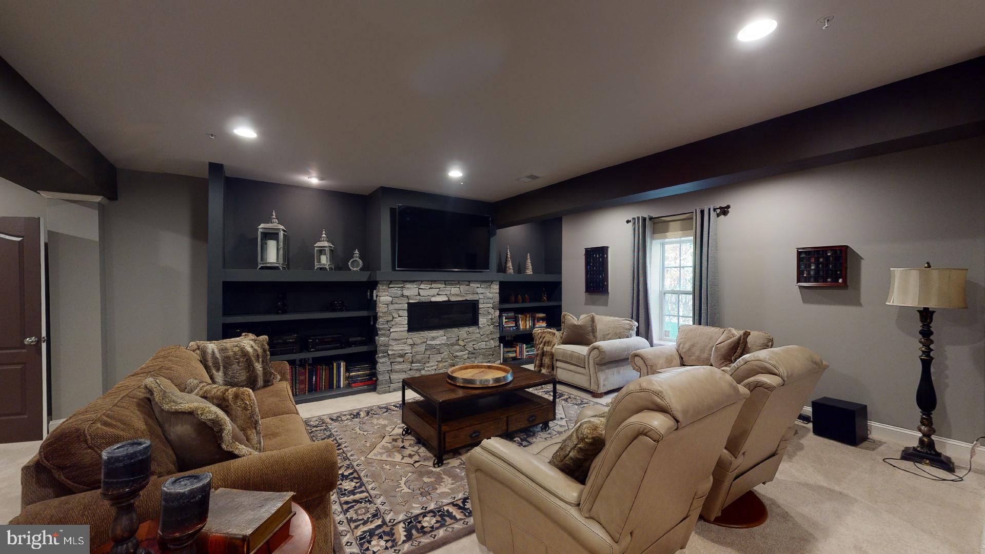 WOODMORE NORTH - Residential