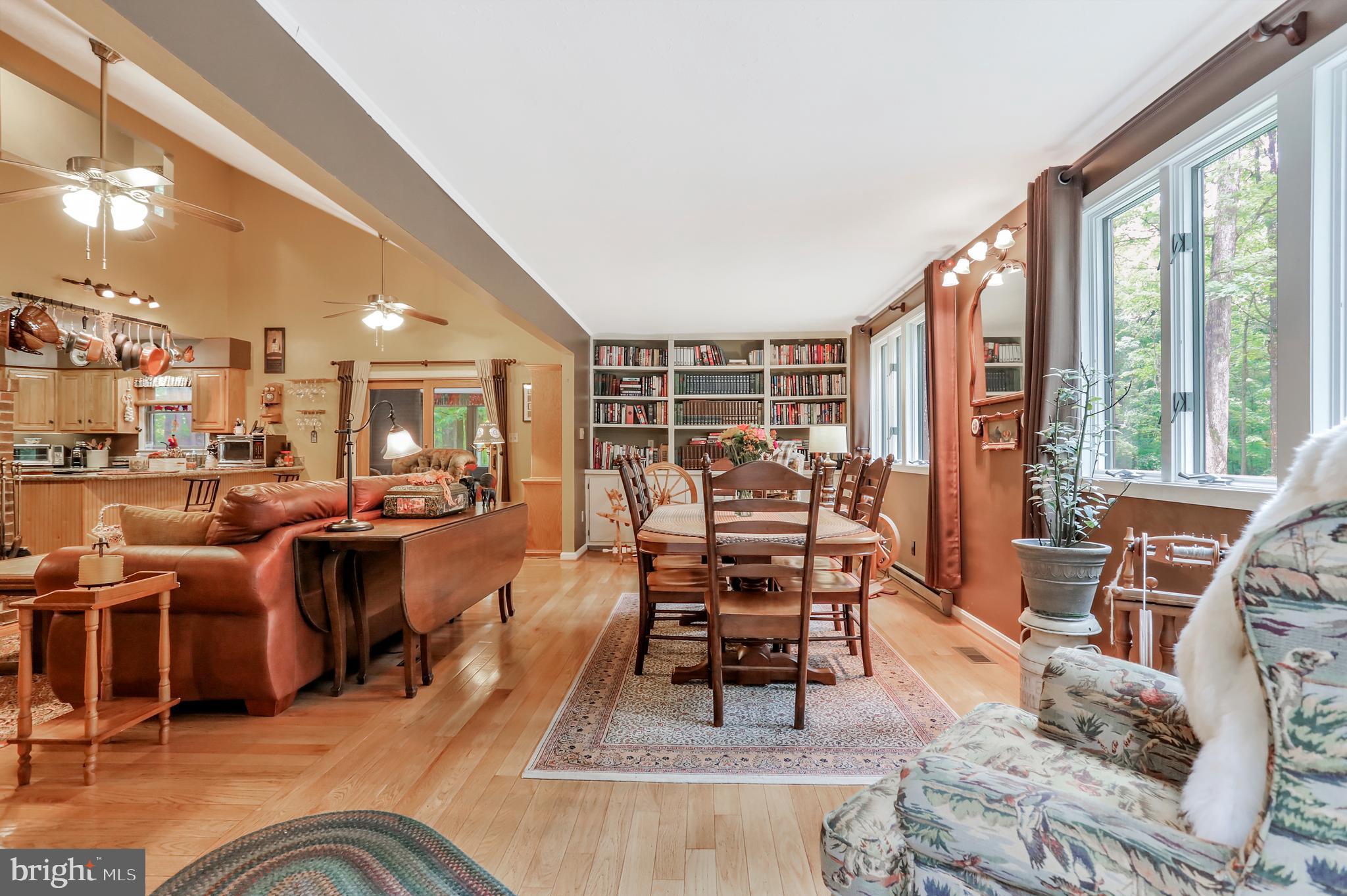 RIVER RIDGE - Residential