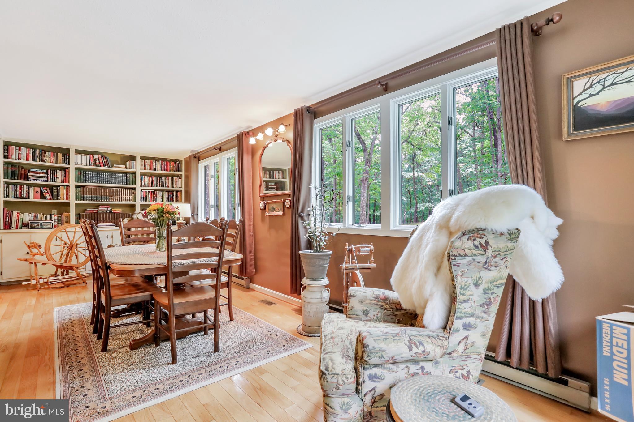 RIVER RIDGE - Residential