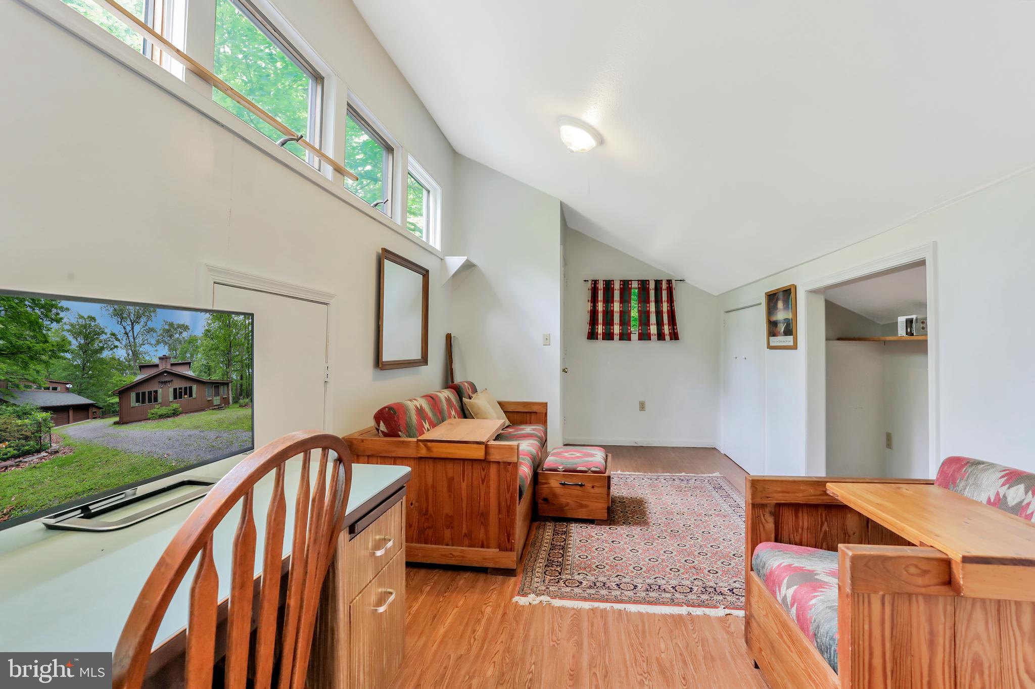 RIVER RIDGE - Residential