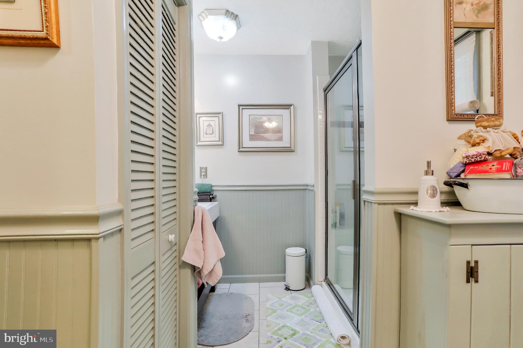 RIVER RIDGE - Residential