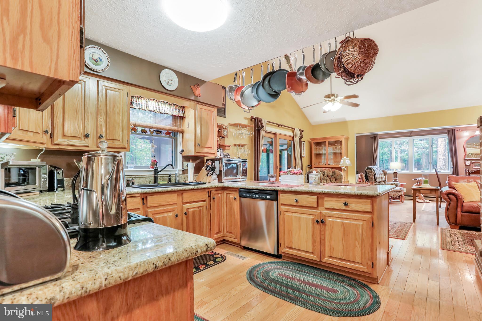 RIVER RIDGE - Residential