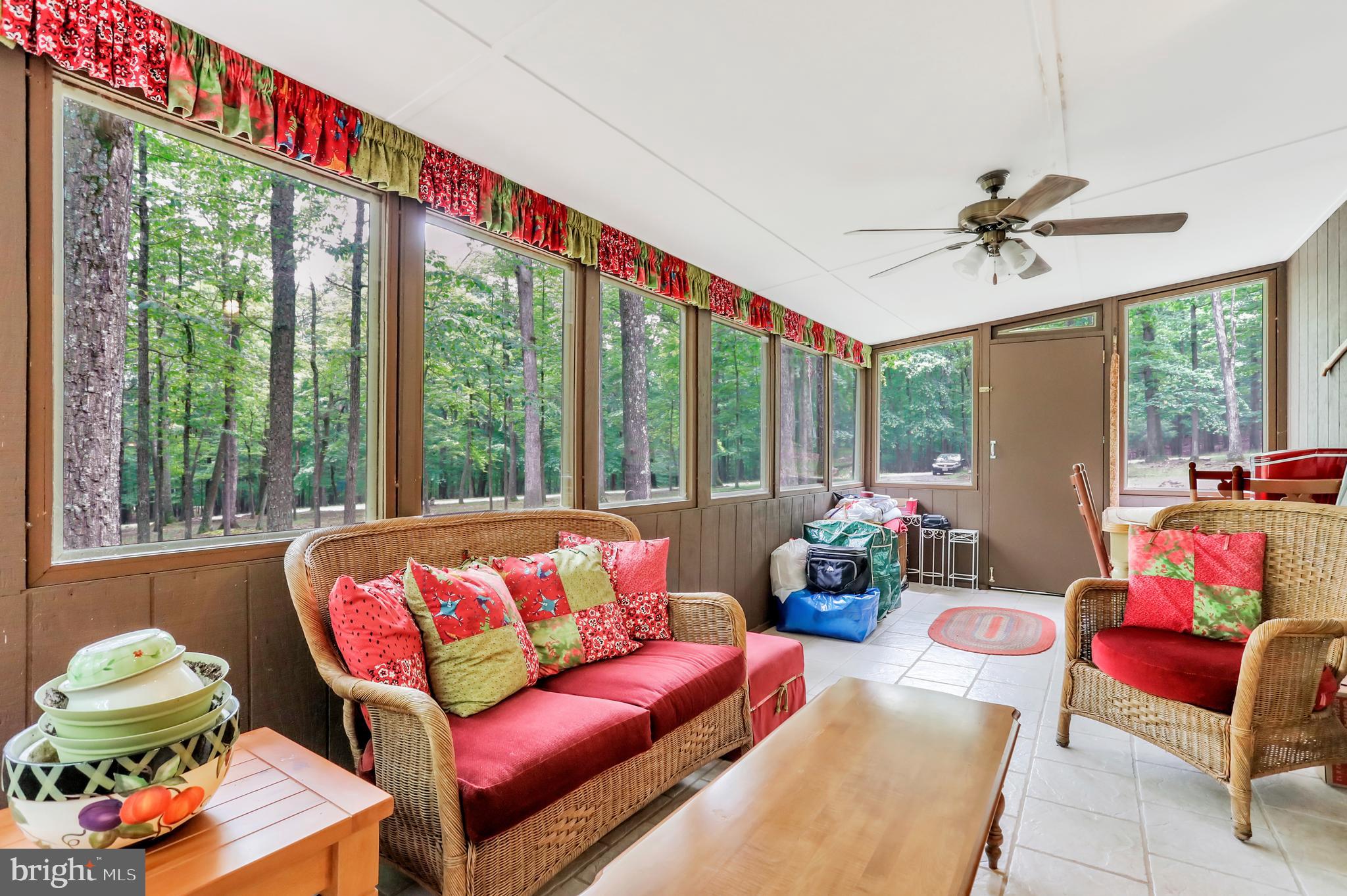 RIVER RIDGE - Residential