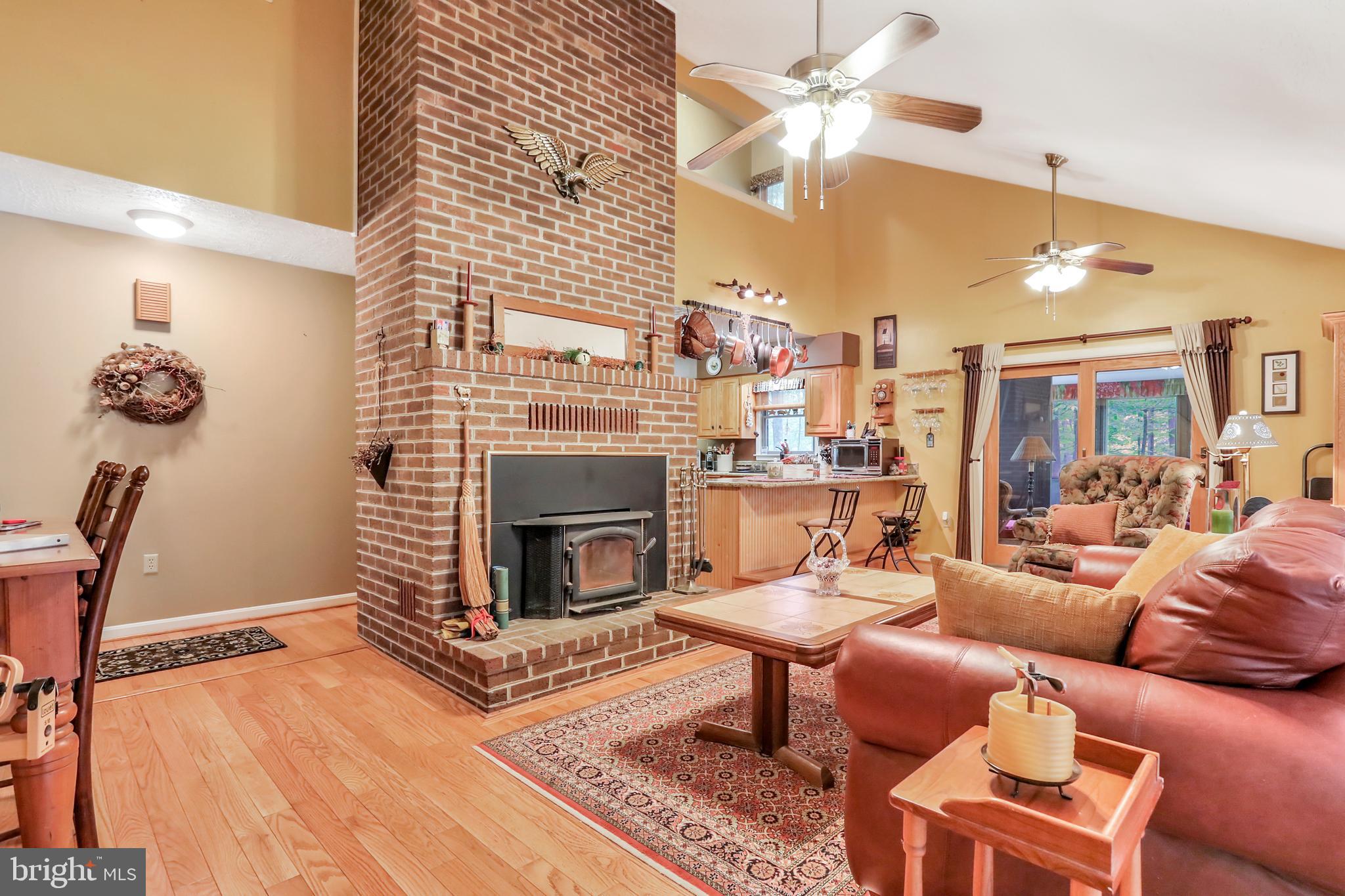 RIVER RIDGE - Residential