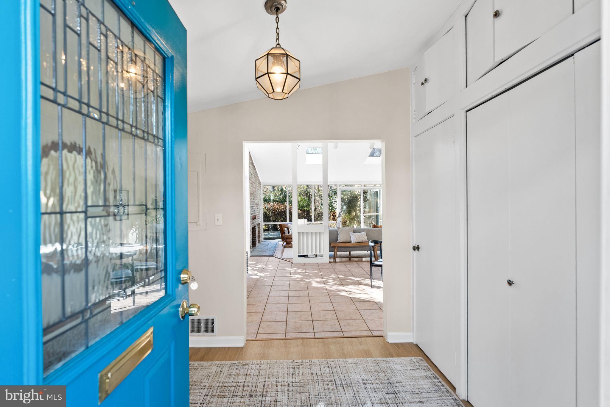 11702 COLLEGE VIEW DRIVE