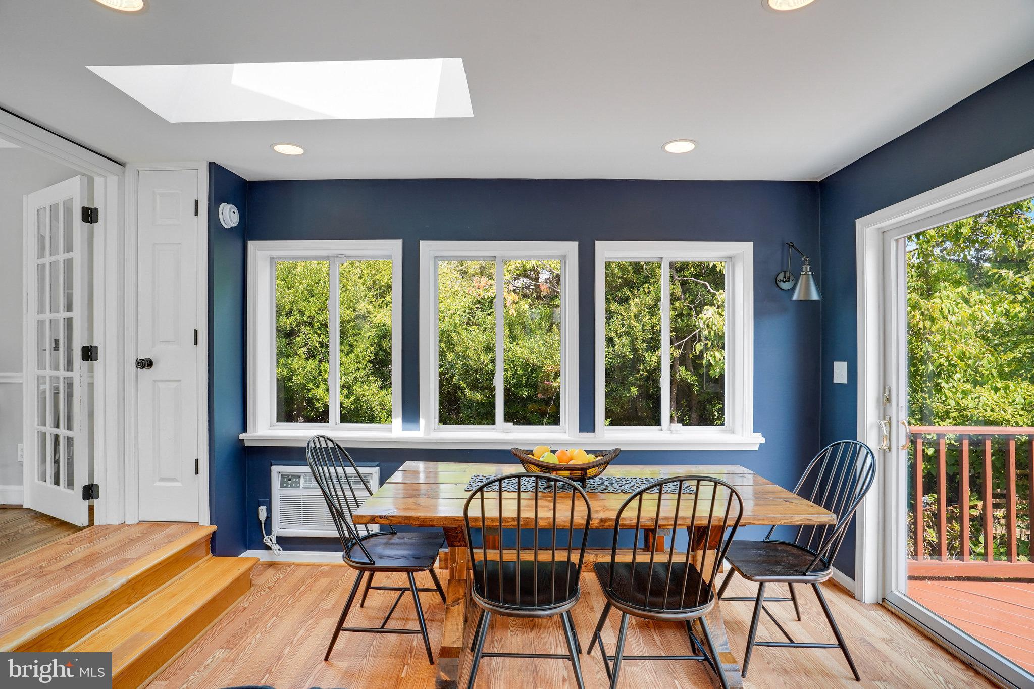 FAIRVIEW - Residential