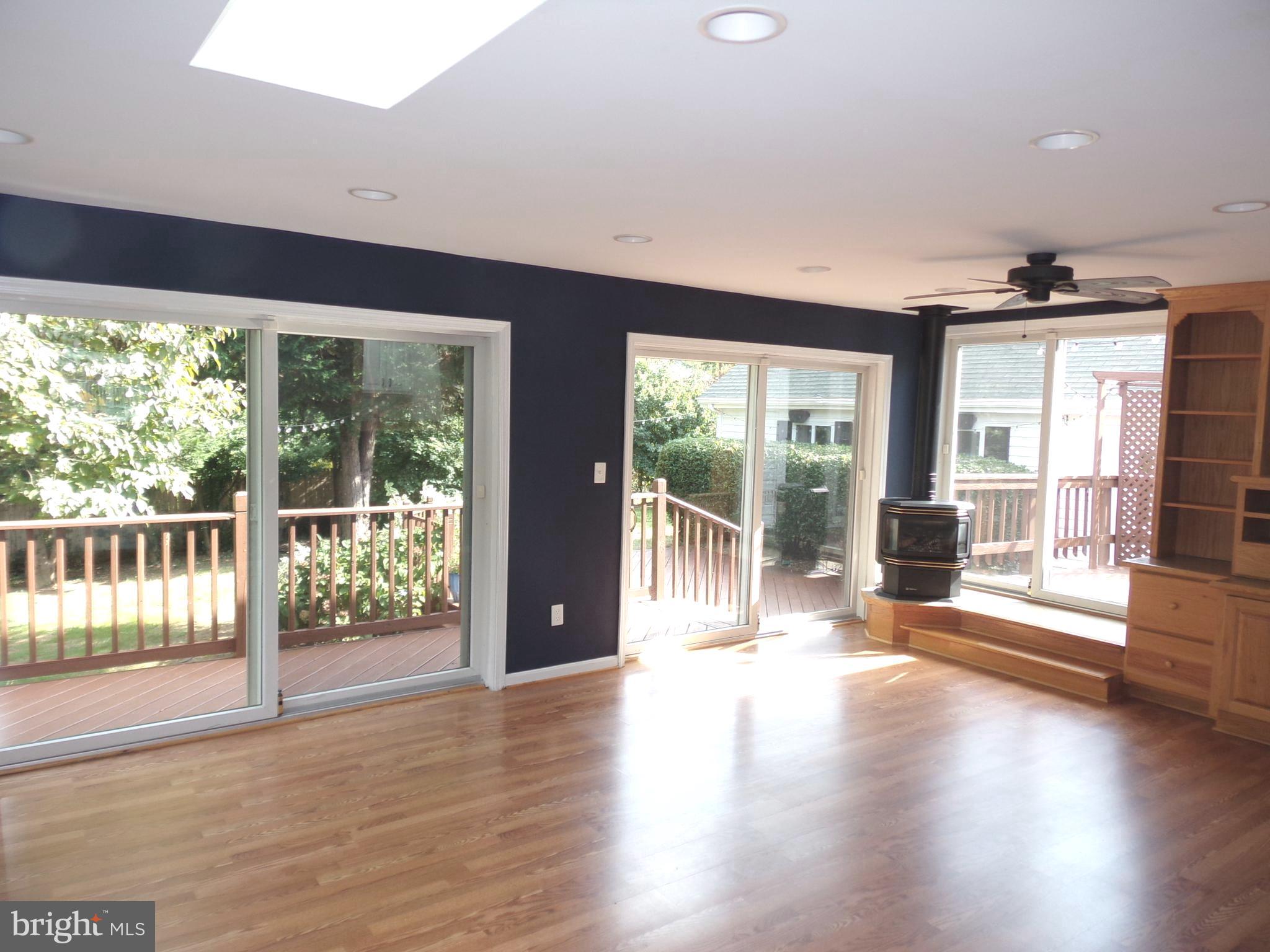 FAIRVIEW - Residential