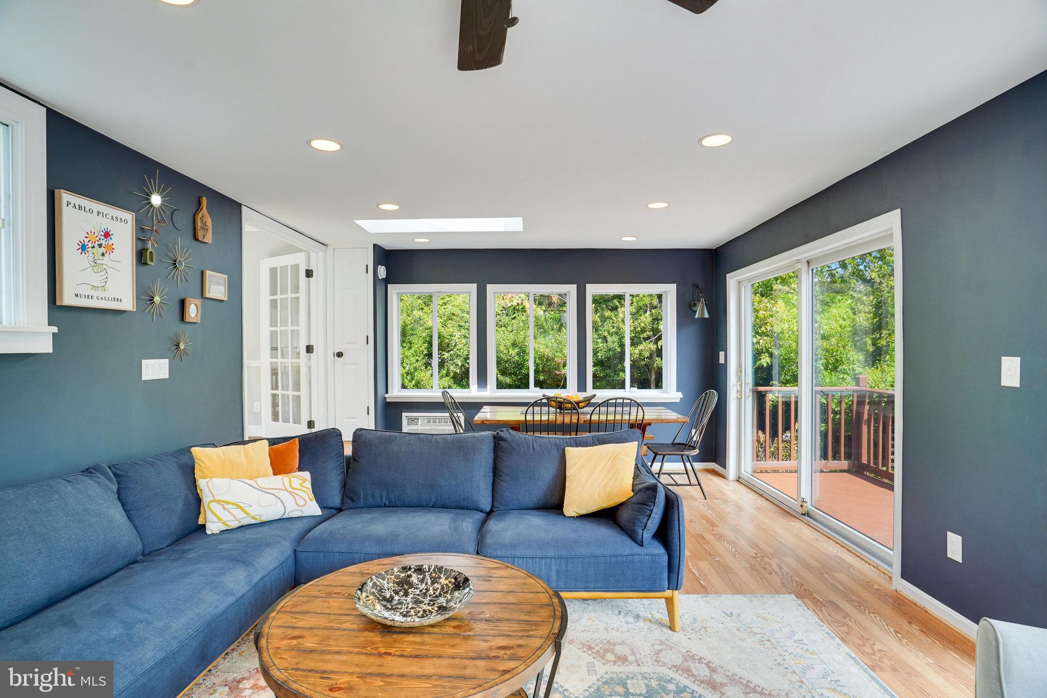 FAIRVIEW - Residential