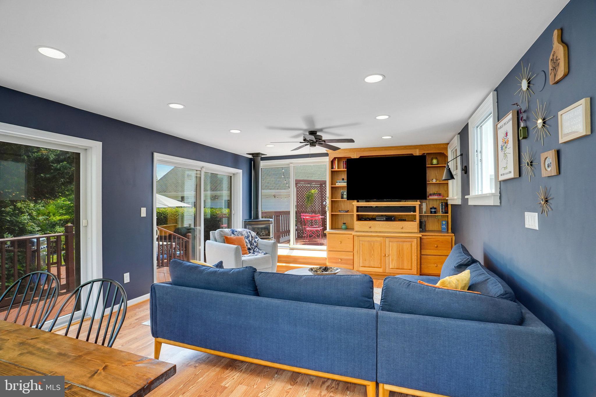 FAIRVIEW - Residential