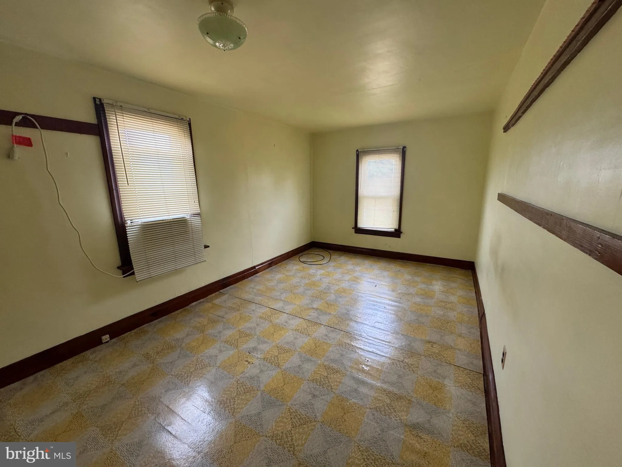 Hanover, Pennsylvania 17331, United States, 4 Bedrooms Bedrooms, ,2 BathroomsBathrooms,Residential,Active,214891