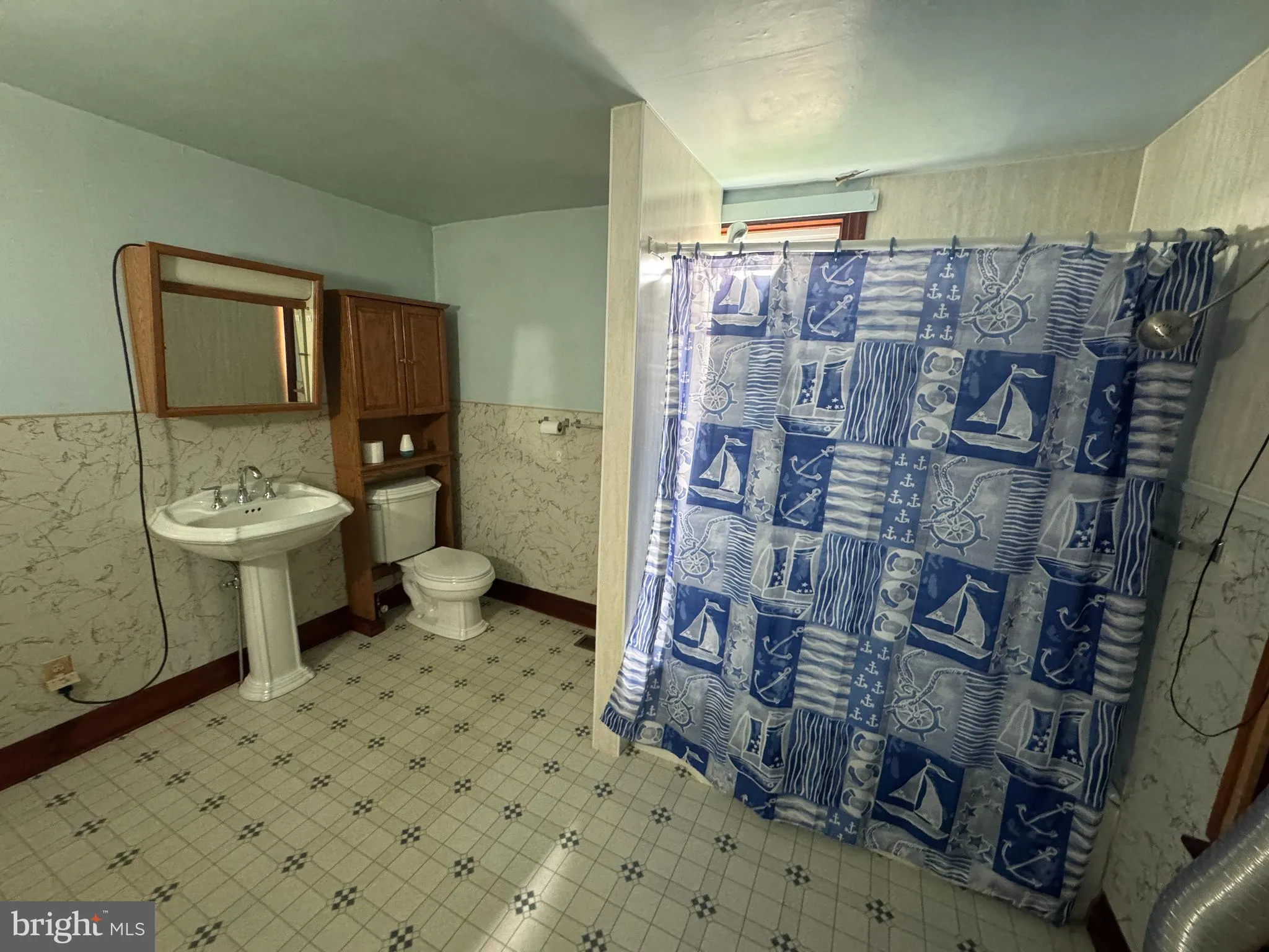 Hanover, Pennsylvania 17331, United States, 4 Bedrooms Bedrooms, ,2 BathroomsBathrooms,Residential,Active,214891