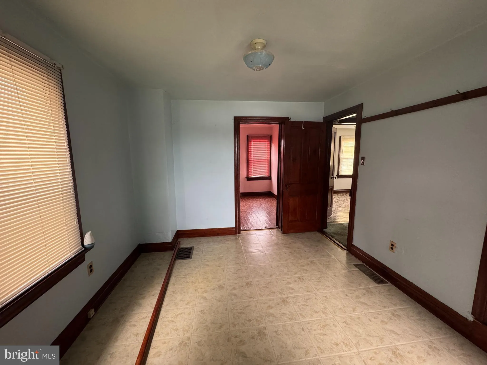 Hanover, Pennsylvania 17331, United States, 4 Bedrooms Bedrooms, ,2 BathroomsBathrooms,Residential,Active,214891