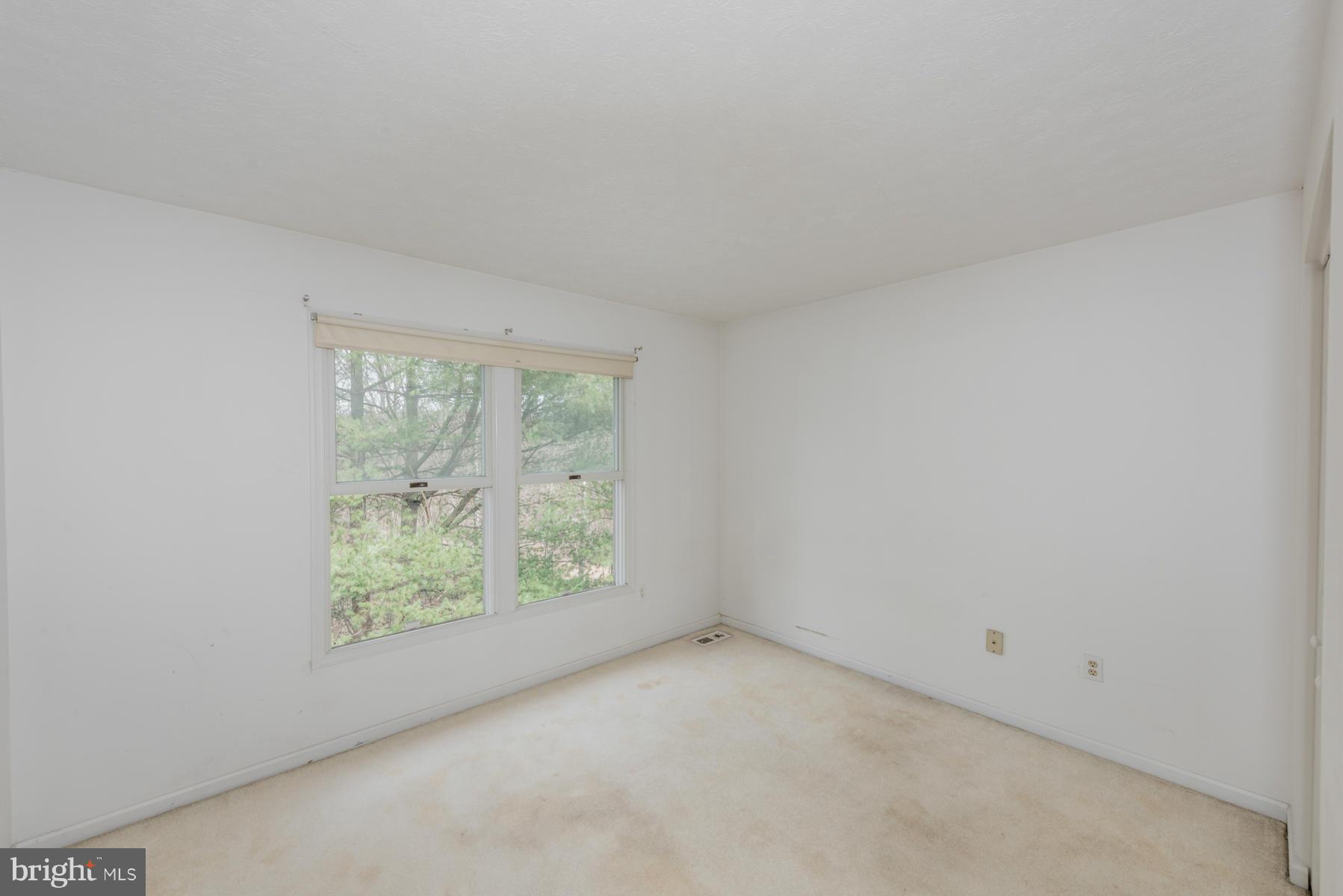 OAK WEST - Residential