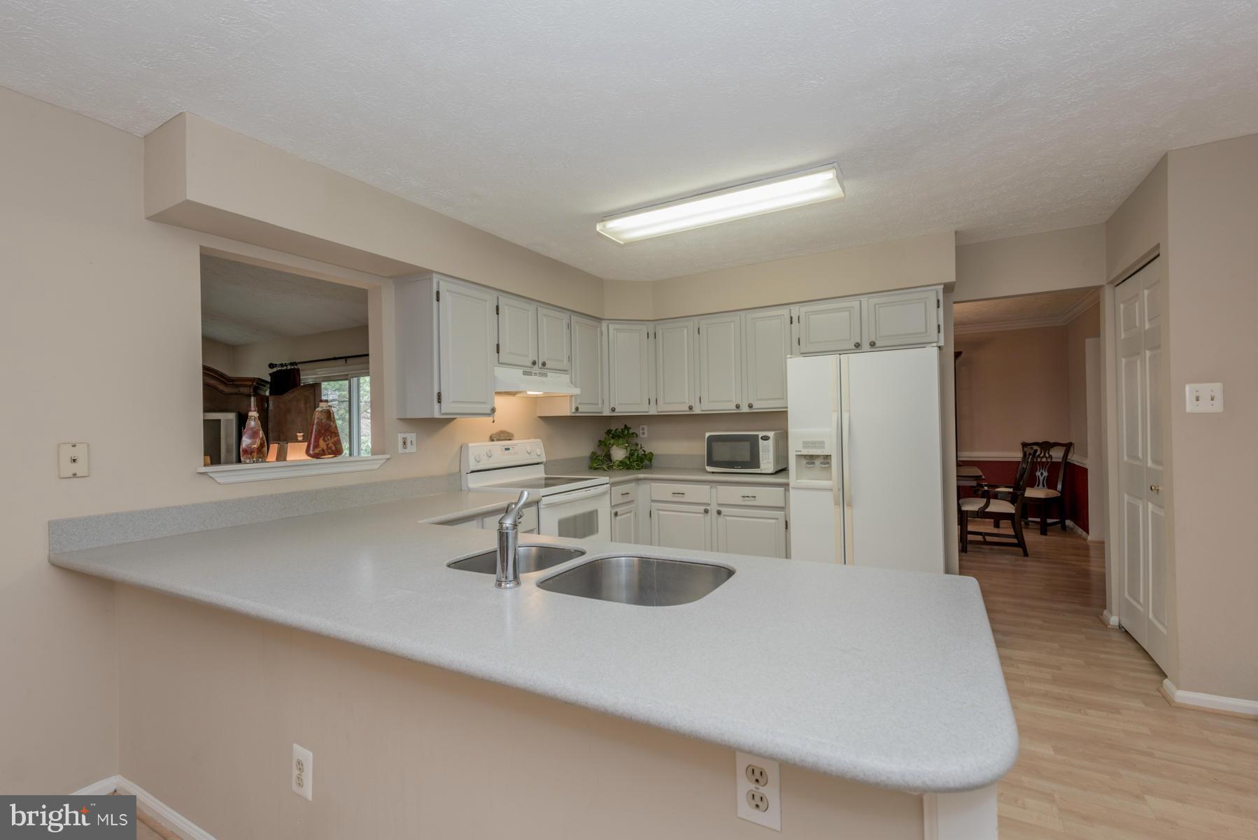 OAK WEST - Residential