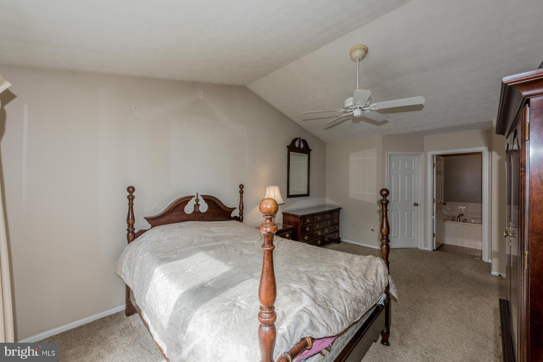 OAK WEST - Residential