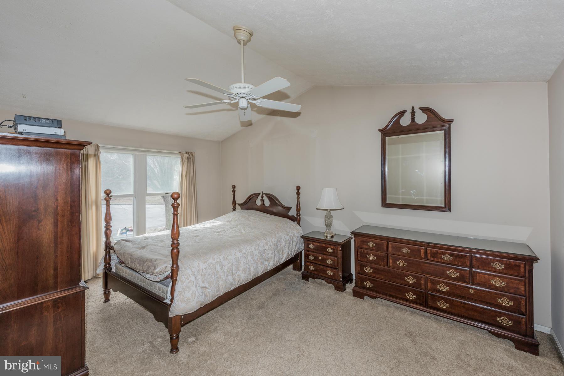 OAK WEST - Residential