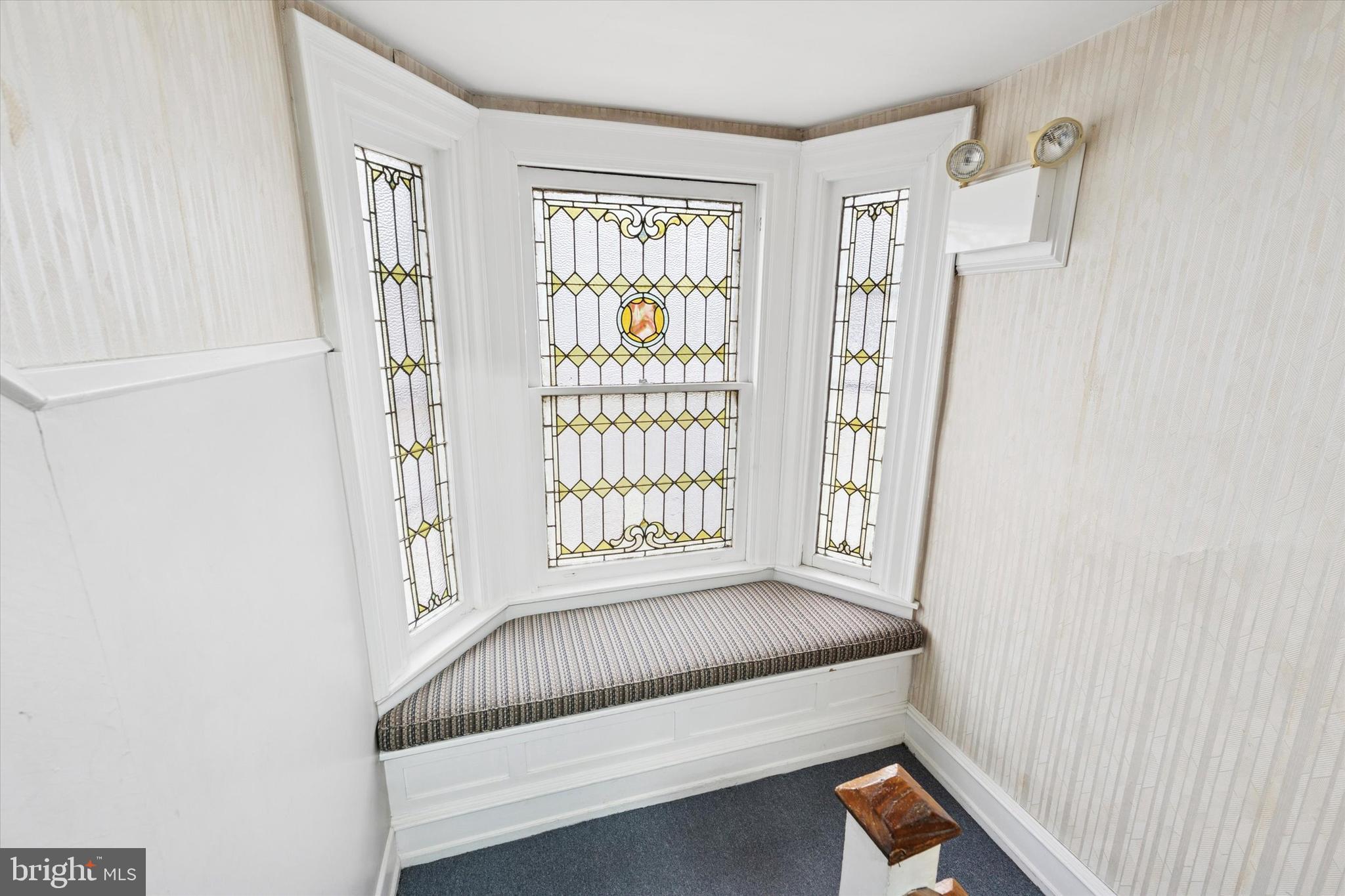 LLANERCH - Commercial Sale