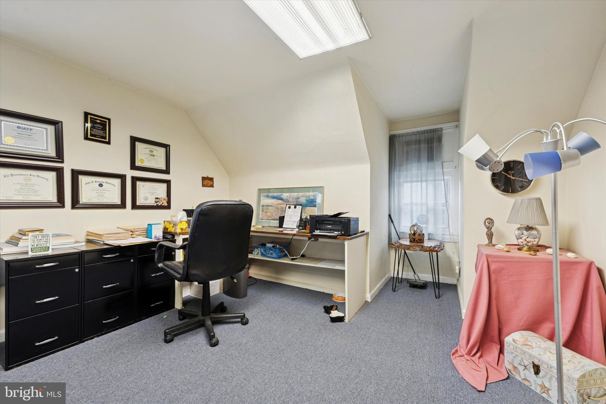 LLANERCH - Commercial Sale