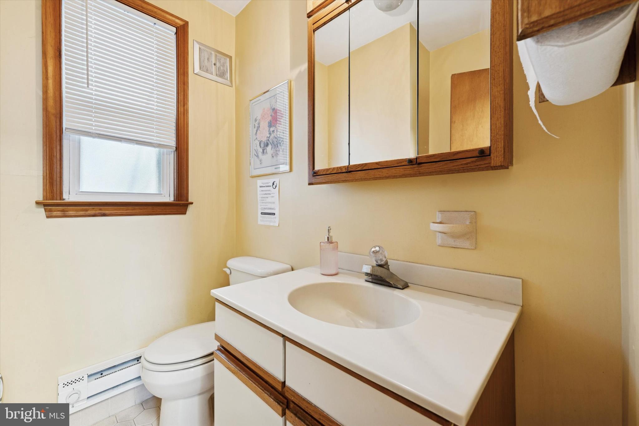 LLANERCH - Commercial Sale