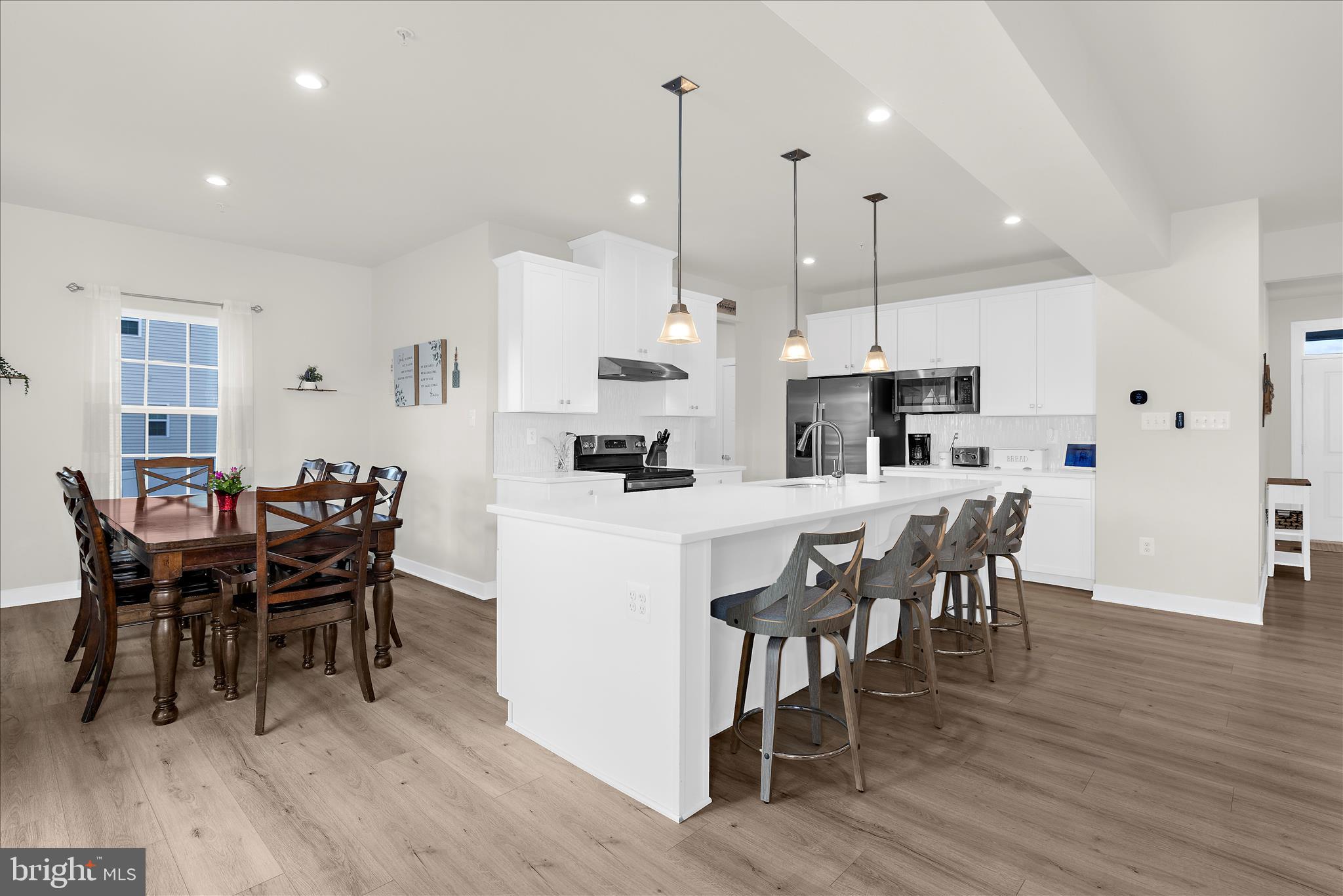 CHURCH HILL HUNT - Residential