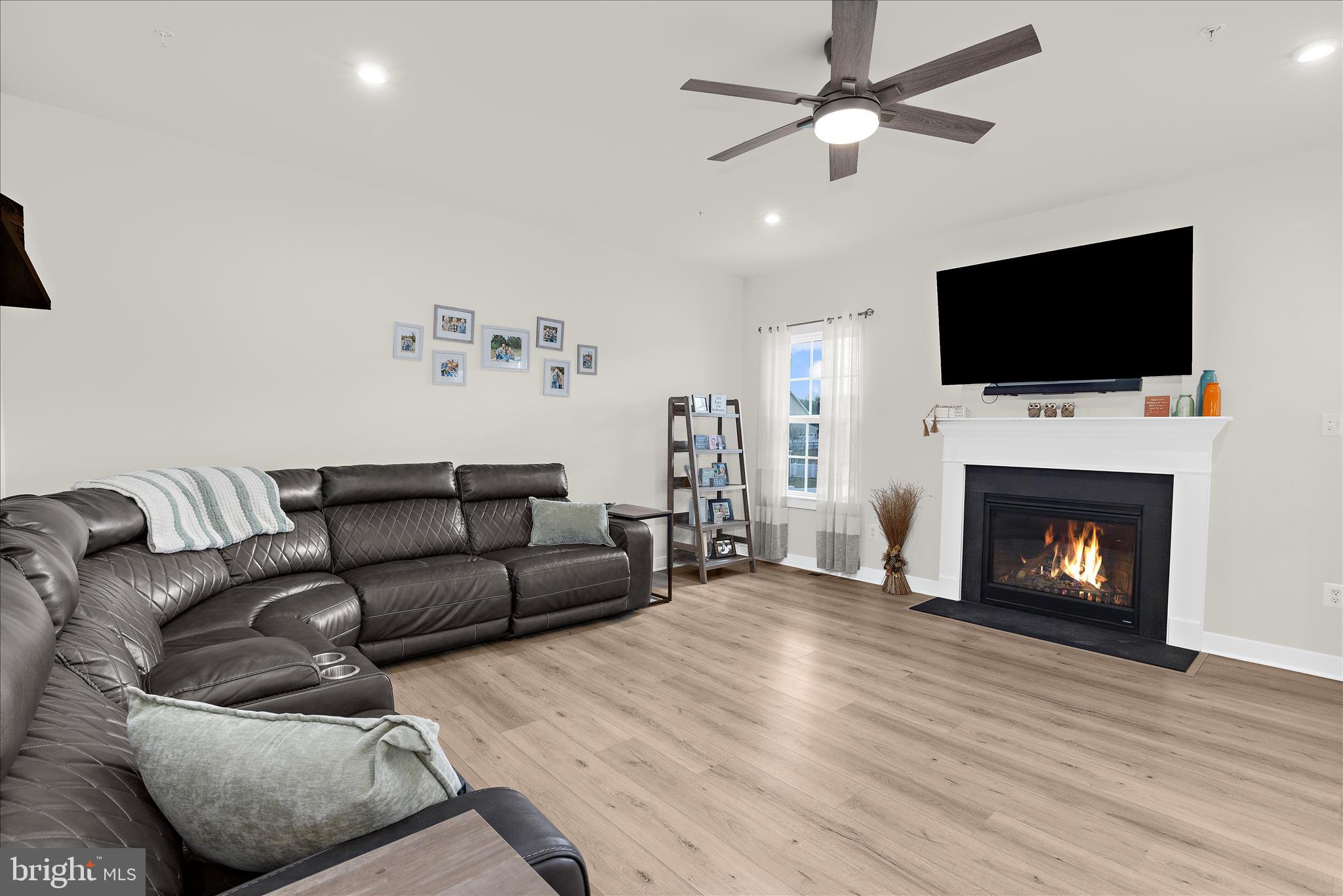 CHURCH HILL HUNT - Residential