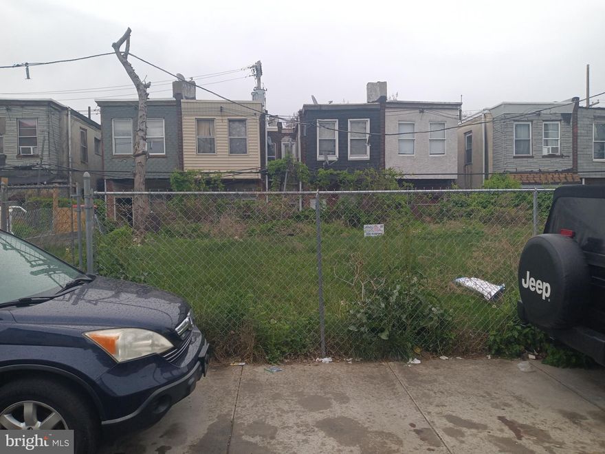 Vacant lot being sold with the property at 3154 N Darien St.Can be purchased as a package with 3115 N Darien,3117 N Darien,3124 N Darien  and 716 Alleghany