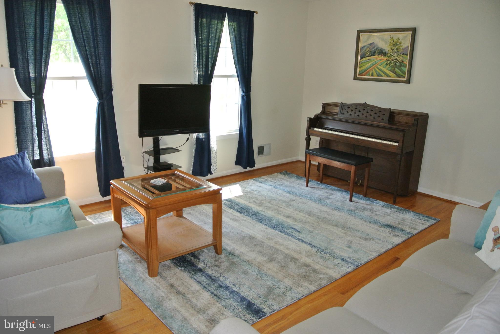 CLARKS RUN - Residential