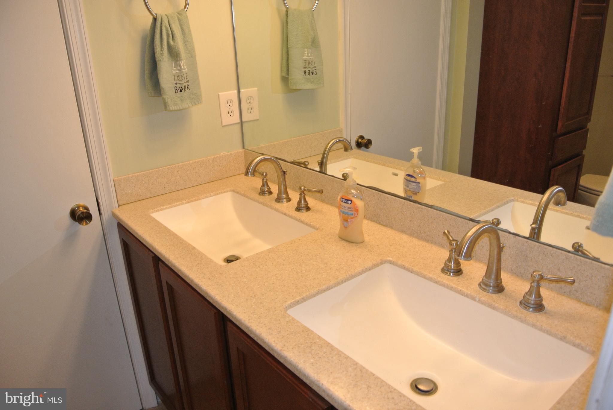 CLARKS RUN - Residential