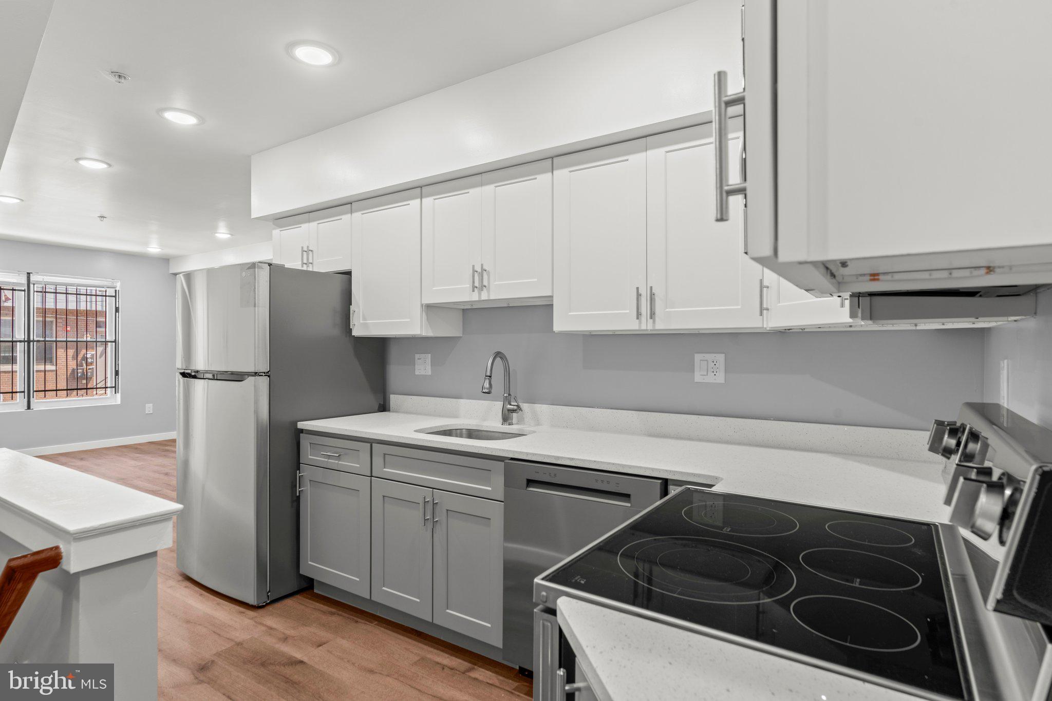 TEMPLE UNIVERSITY - Residential Lease