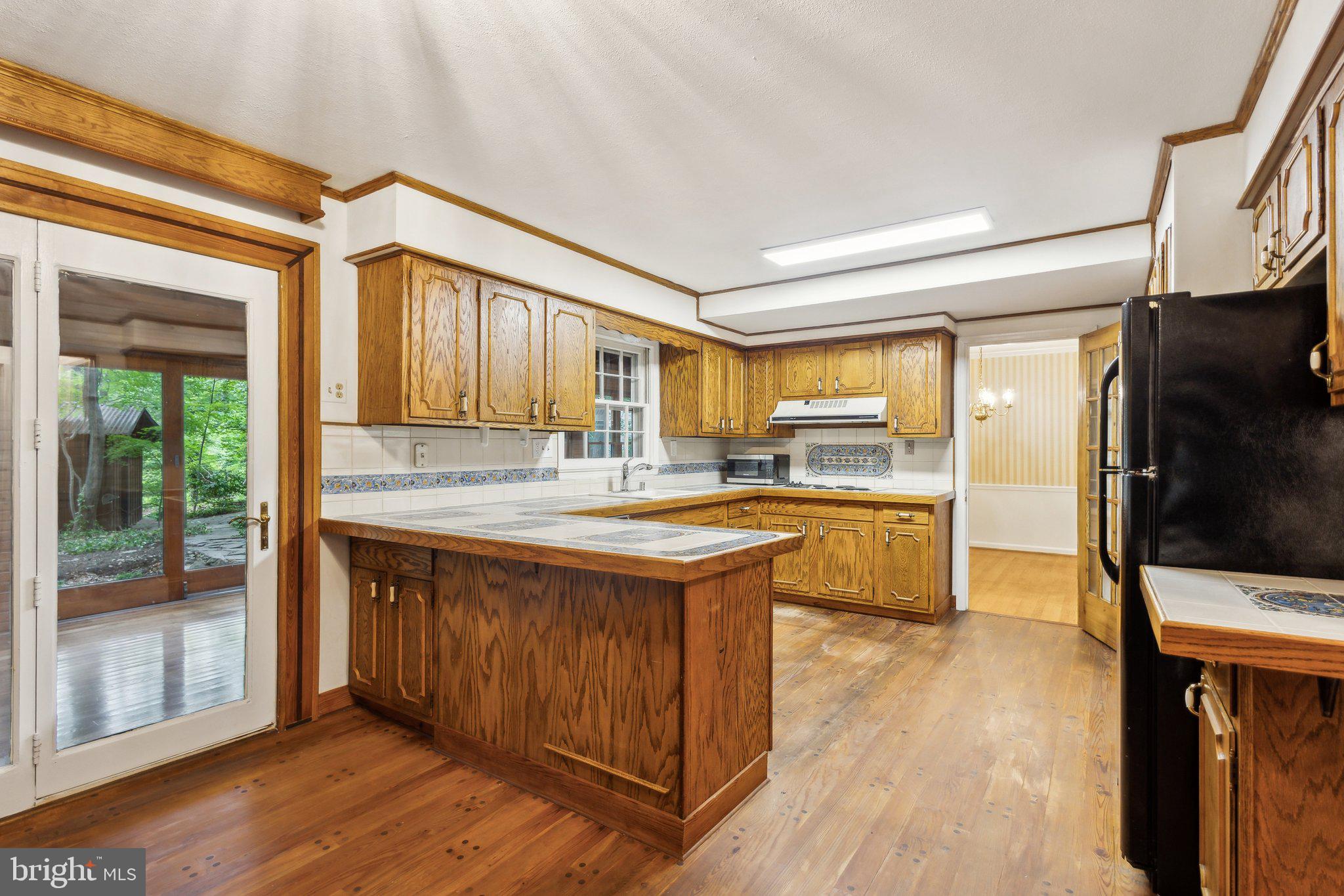 5936 RIVER DRIVE