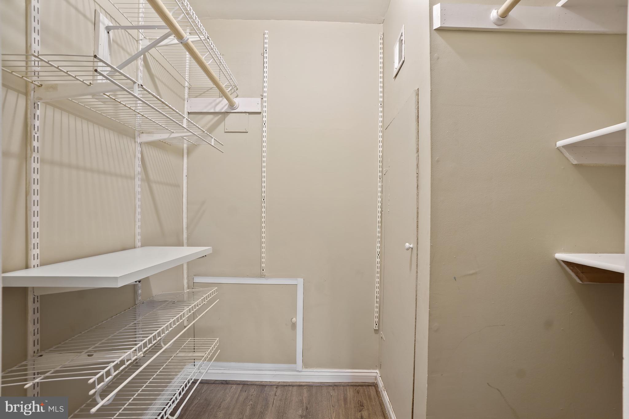 CHELSEA WOODS CONDO - Residential