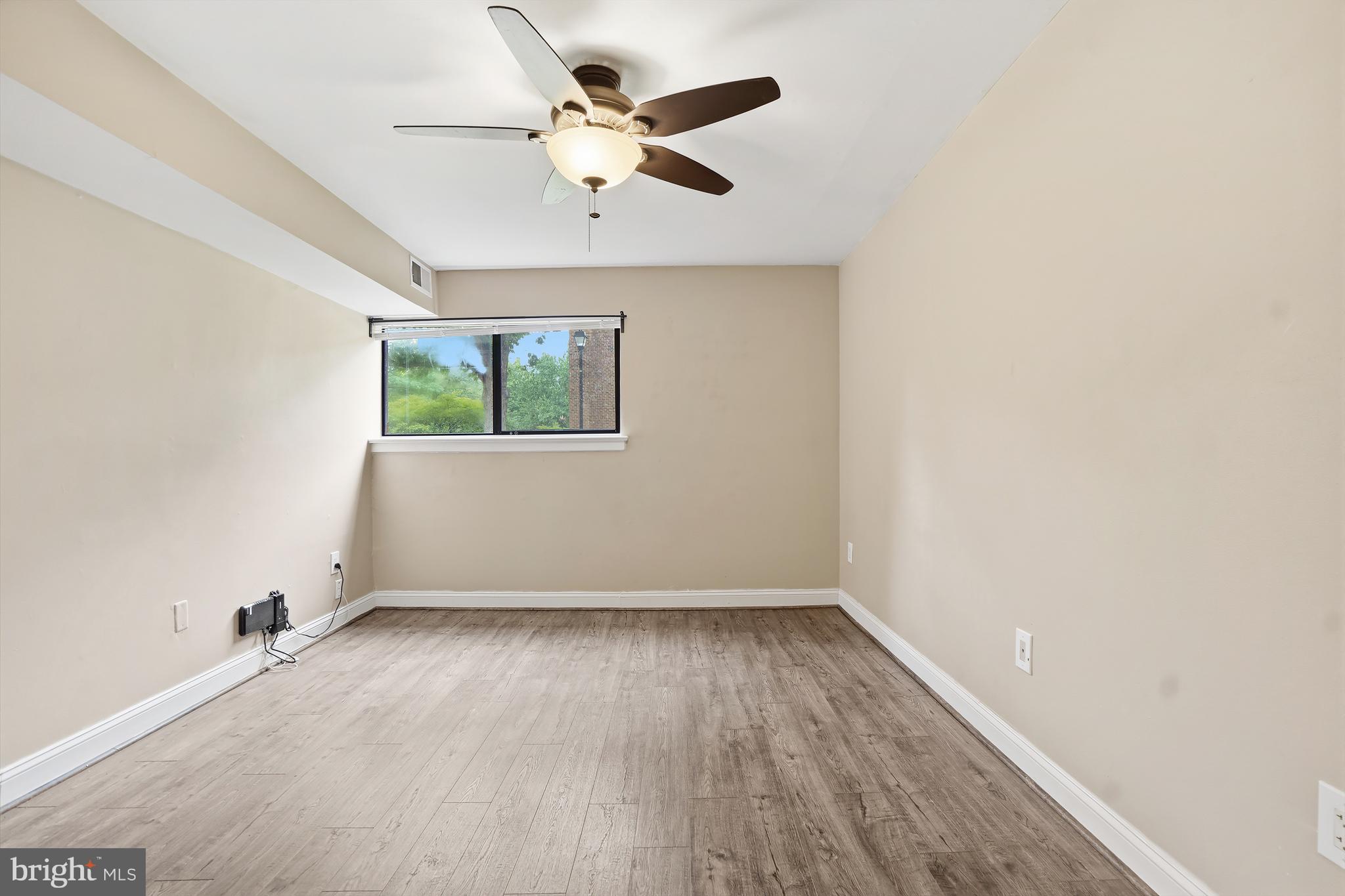 CHELSEA WOODS CONDO - Residential