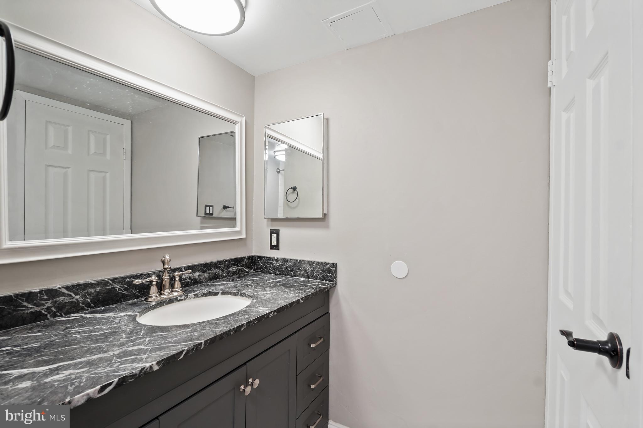 CHELSEA WOODS CONDO - Residential