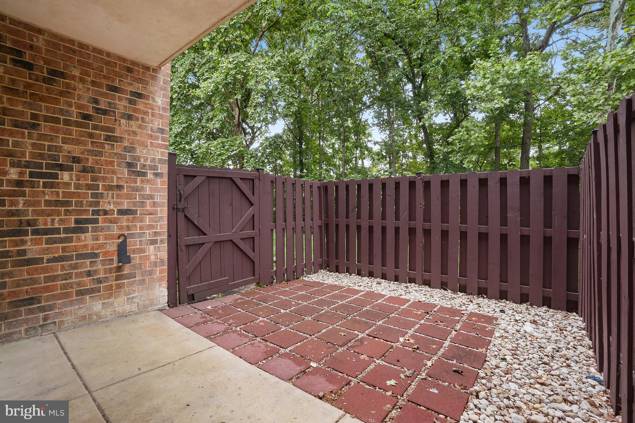 CHELSEA WOODS CONDO - Residential