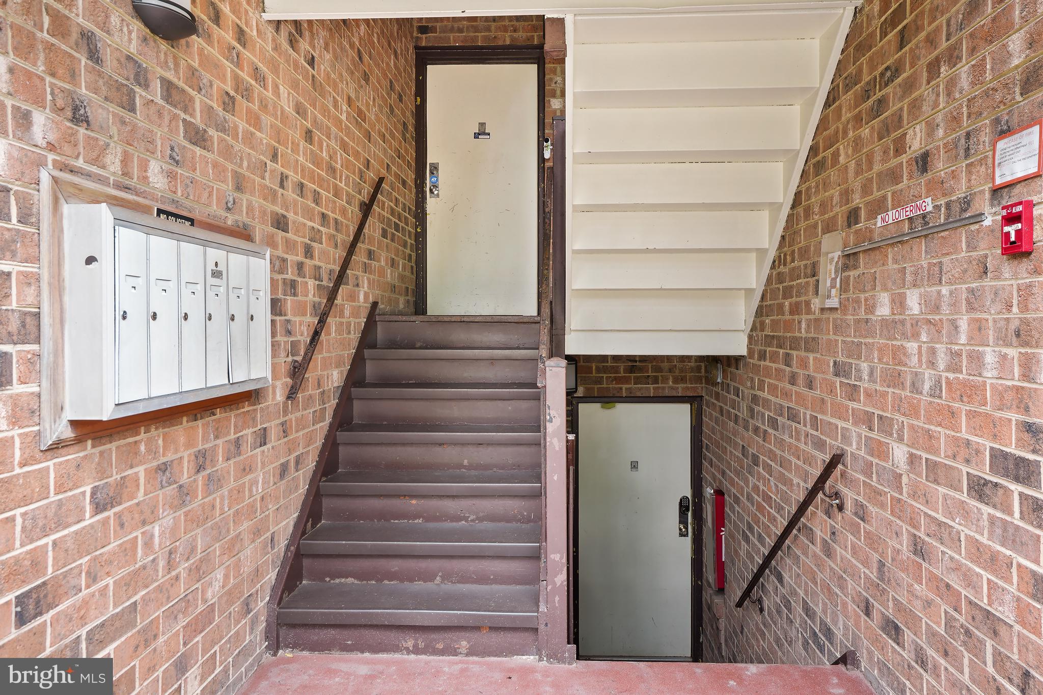 CHELSEA WOODS CONDO - Residential