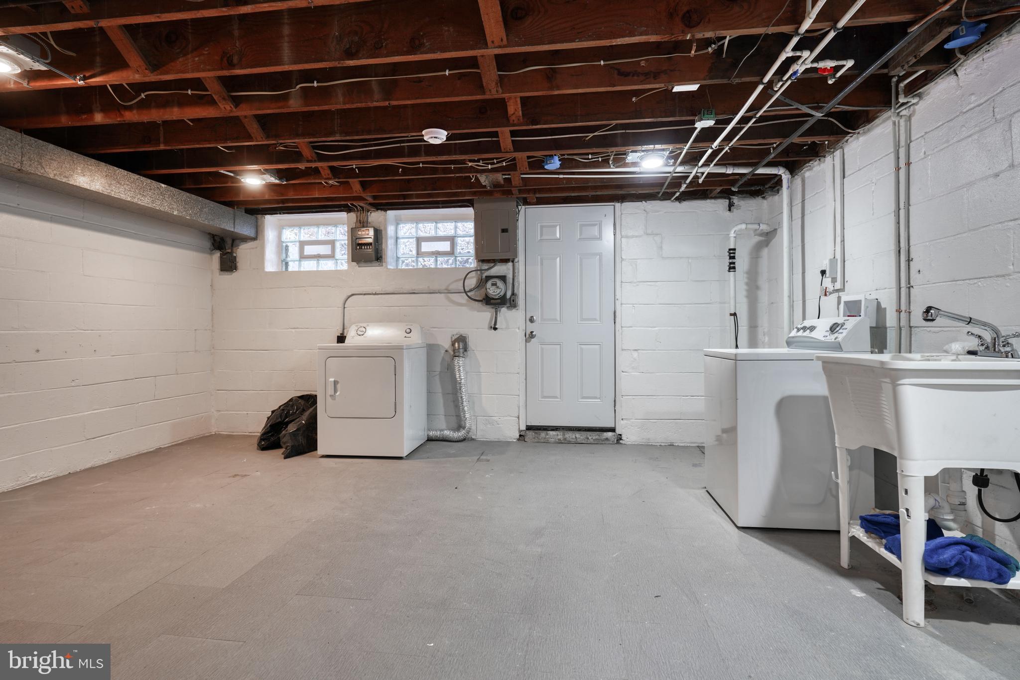 MORAVIA PARK - Residential