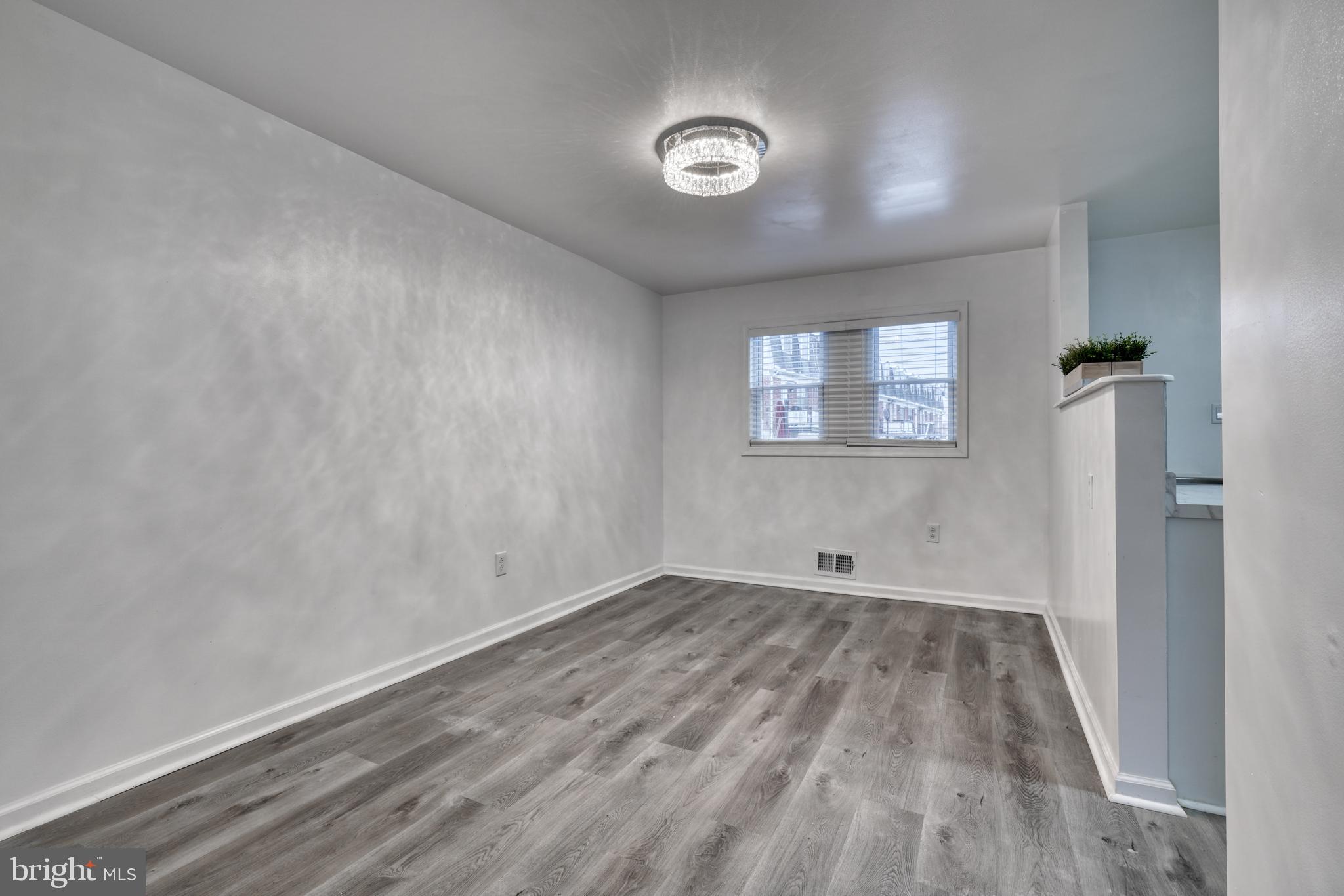 MORAVIA PARK - Residential