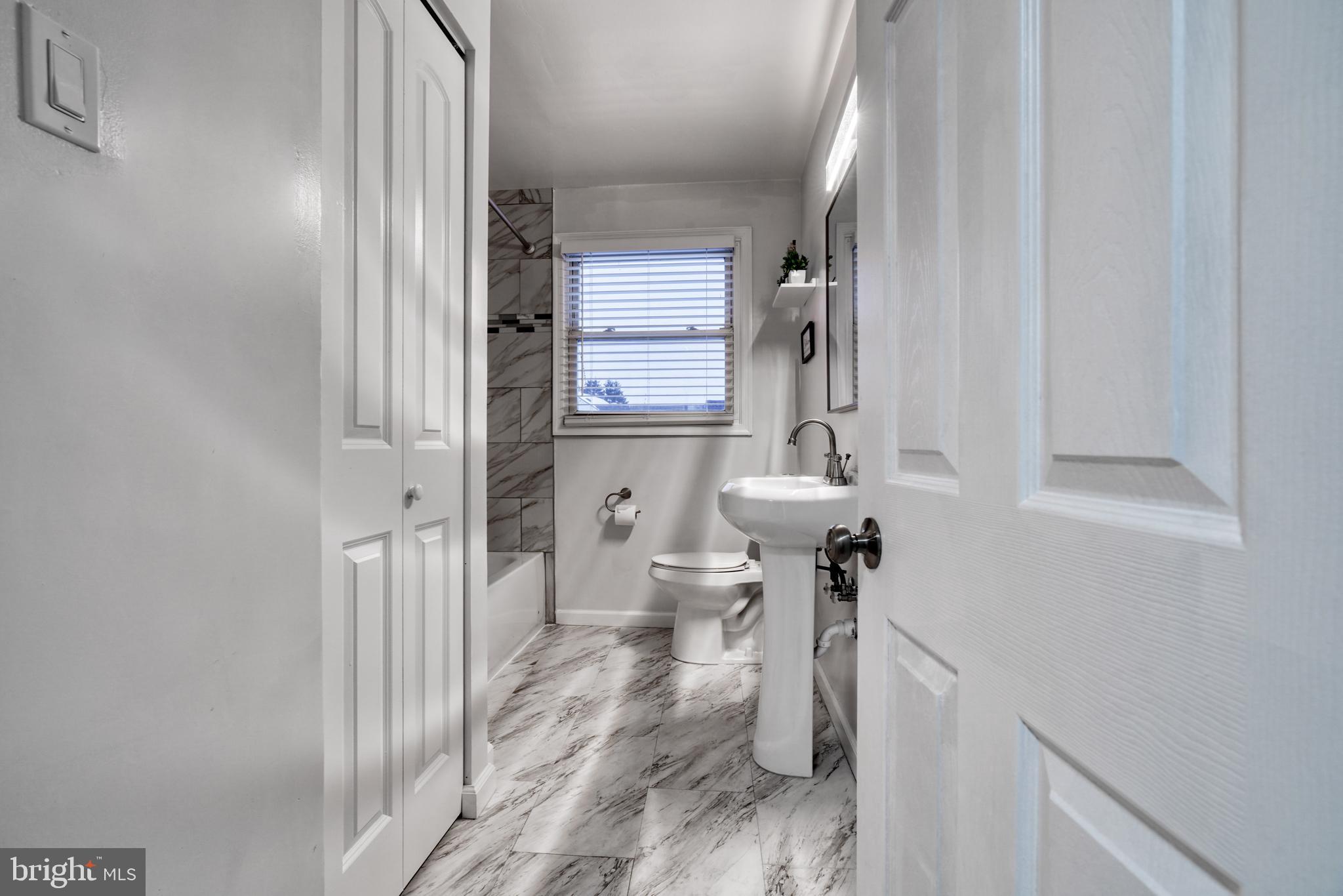 MORAVIA PARK - Residential