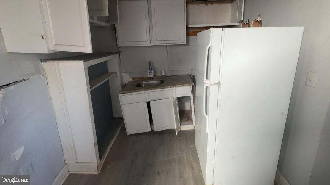 GAY STREET - Residential Income