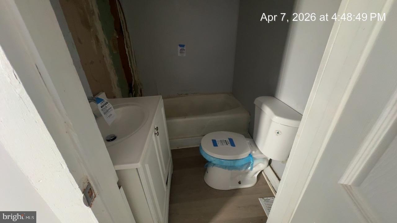 GAY STREET - Residential Income