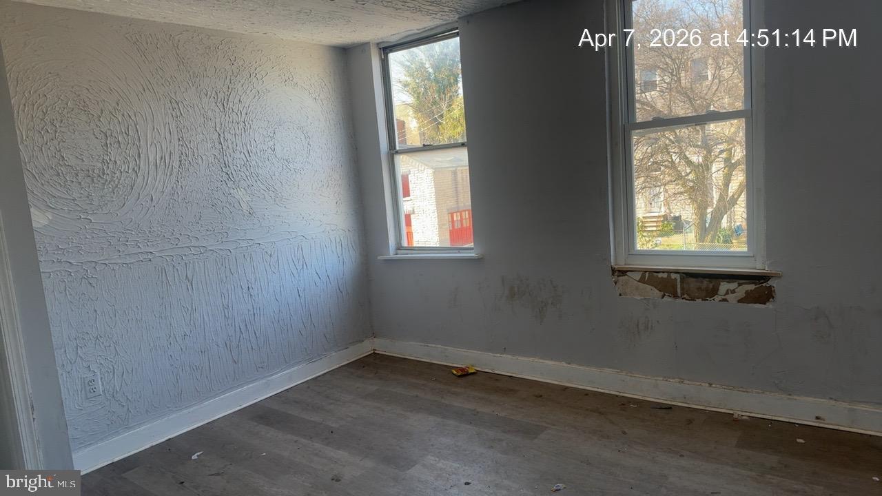 GAY STREET - Residential Income