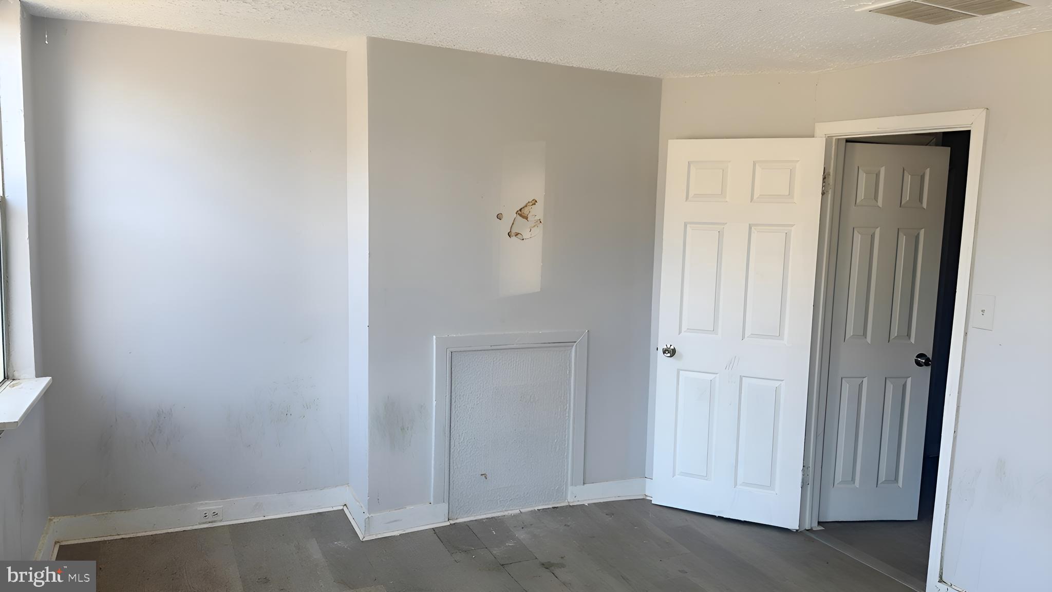 GAY STREET - Residential Income