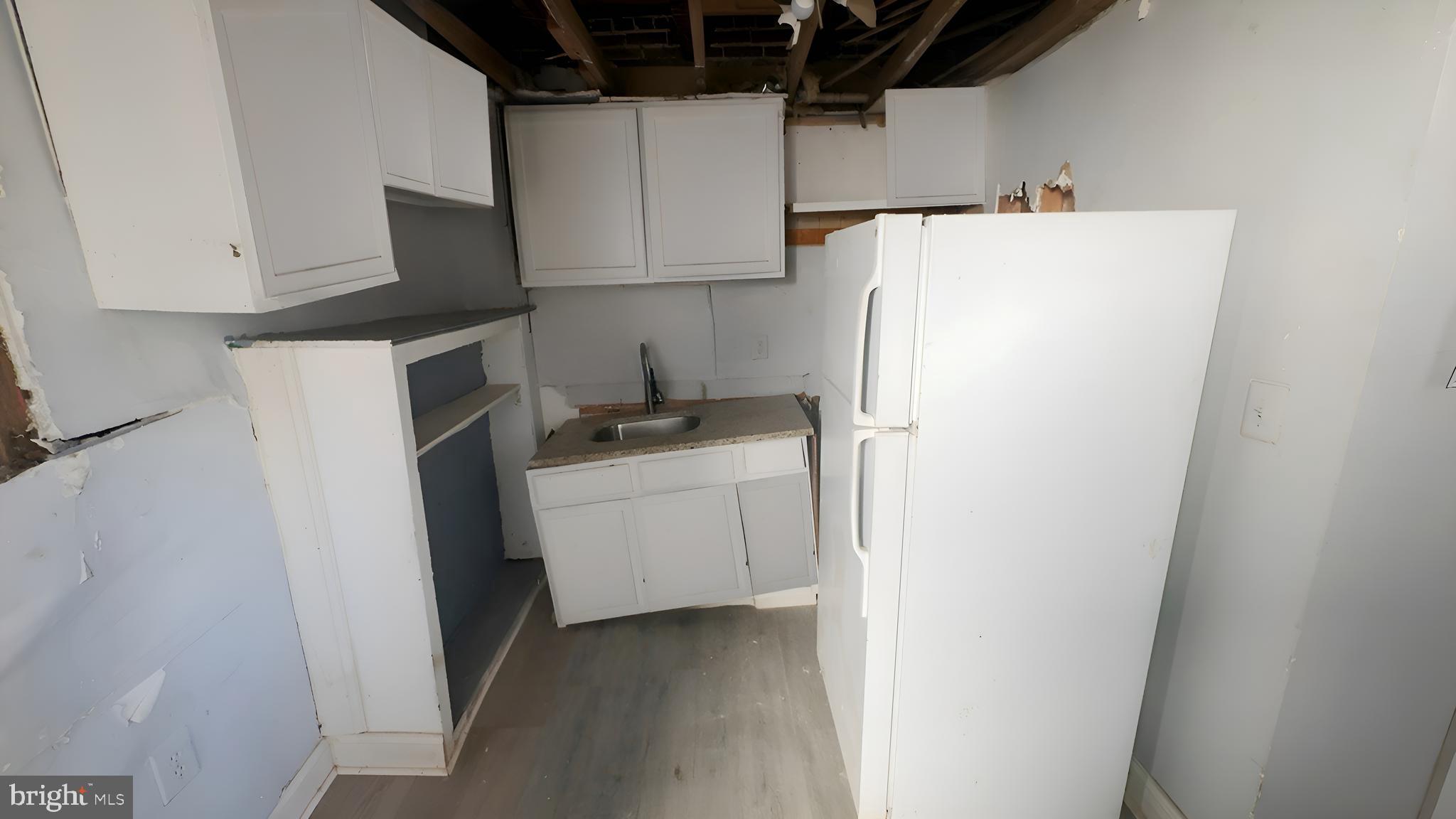 GAY STREET - Residential Income