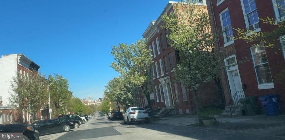 GAY STREET - Residential Income