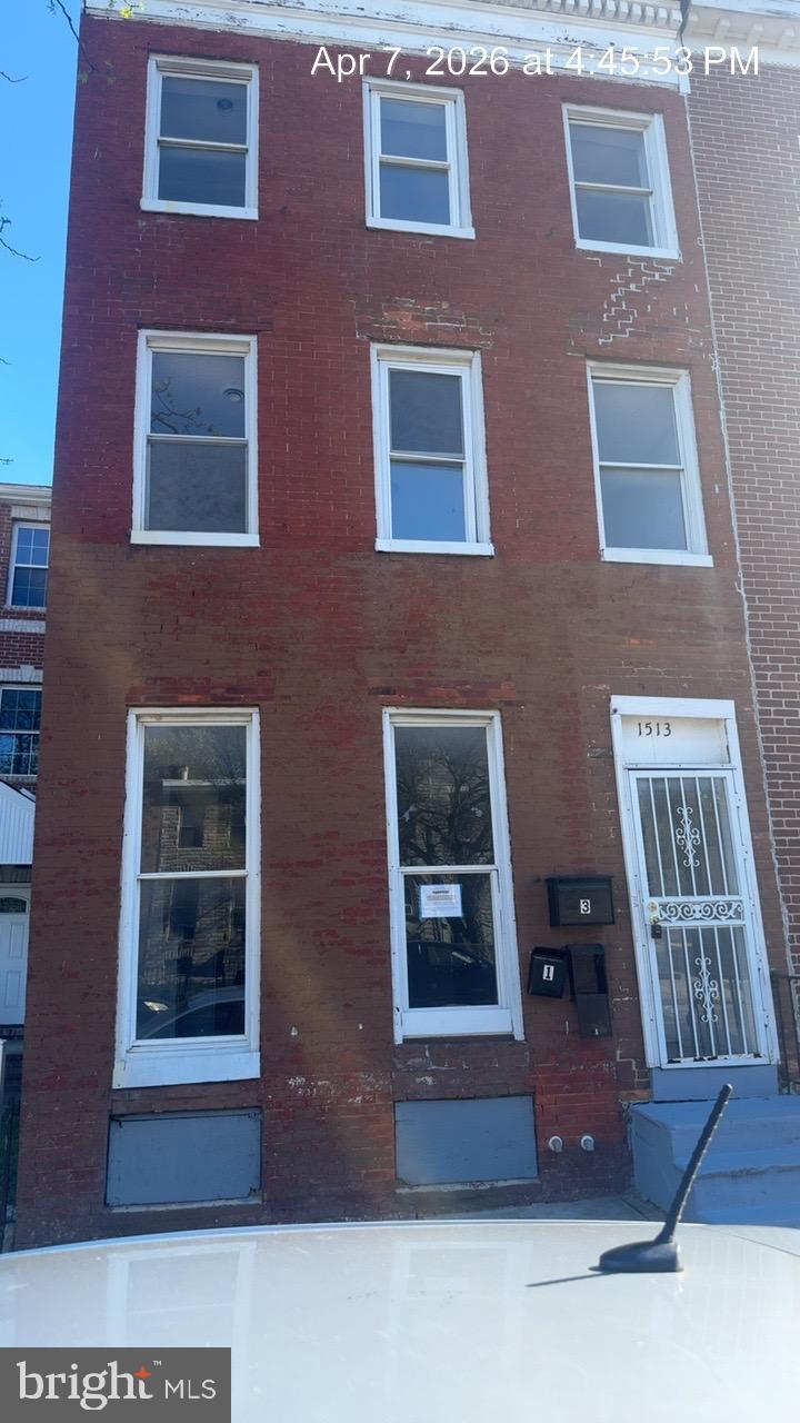 GAY STREET - Residential Income