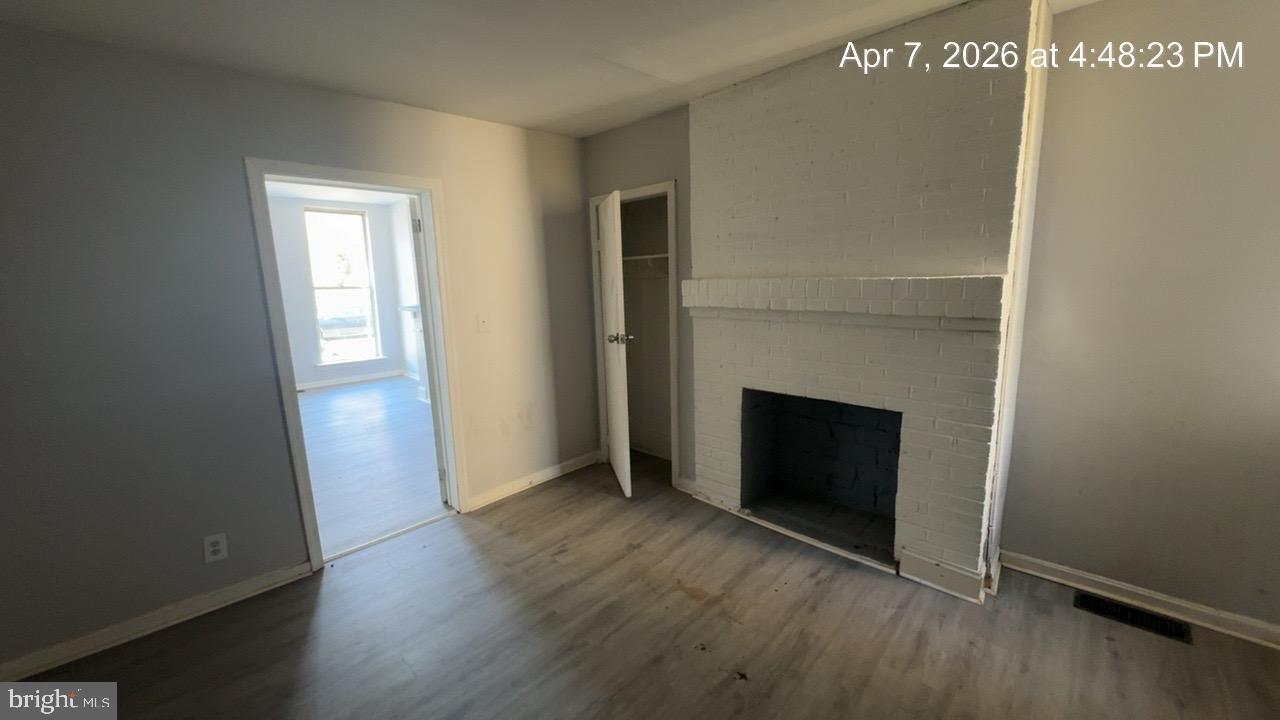 GAY STREET - Residential Income