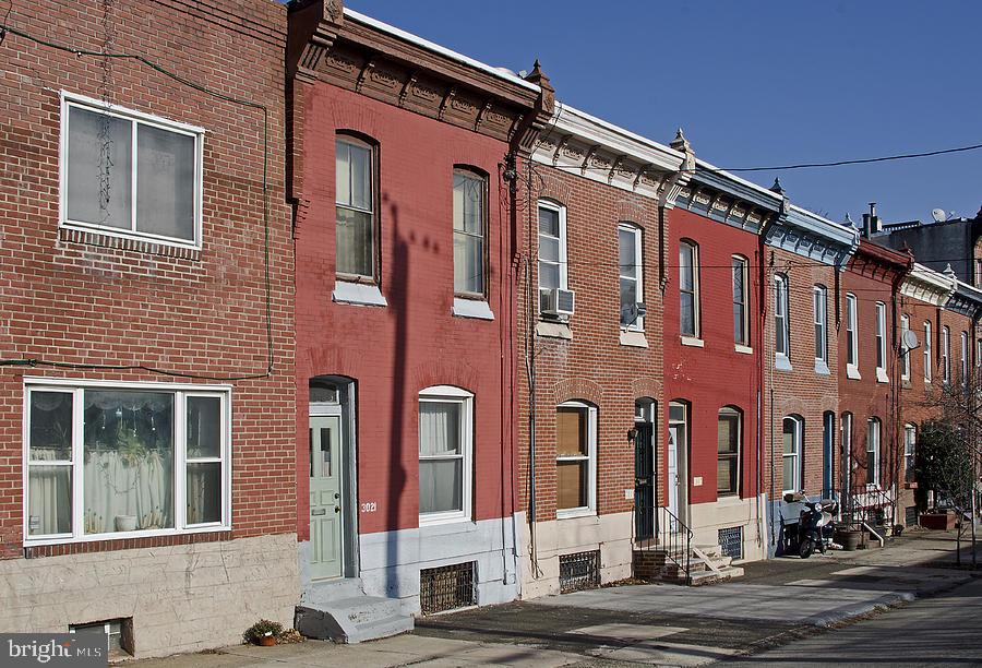 PHILADELPHIA (SOUTHWEST) - Residential