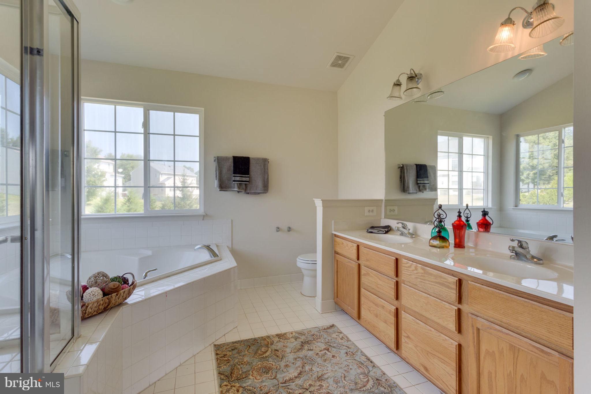 CABIN VILLAGE - Residential Lease