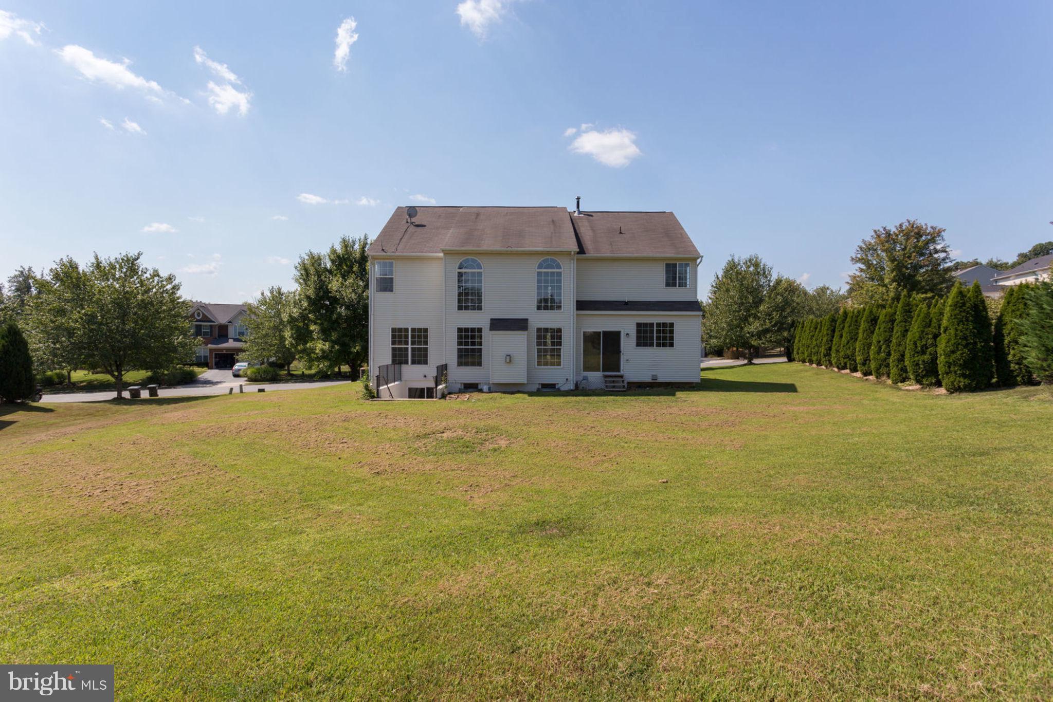 CABIN VILLAGE - Residential Lease