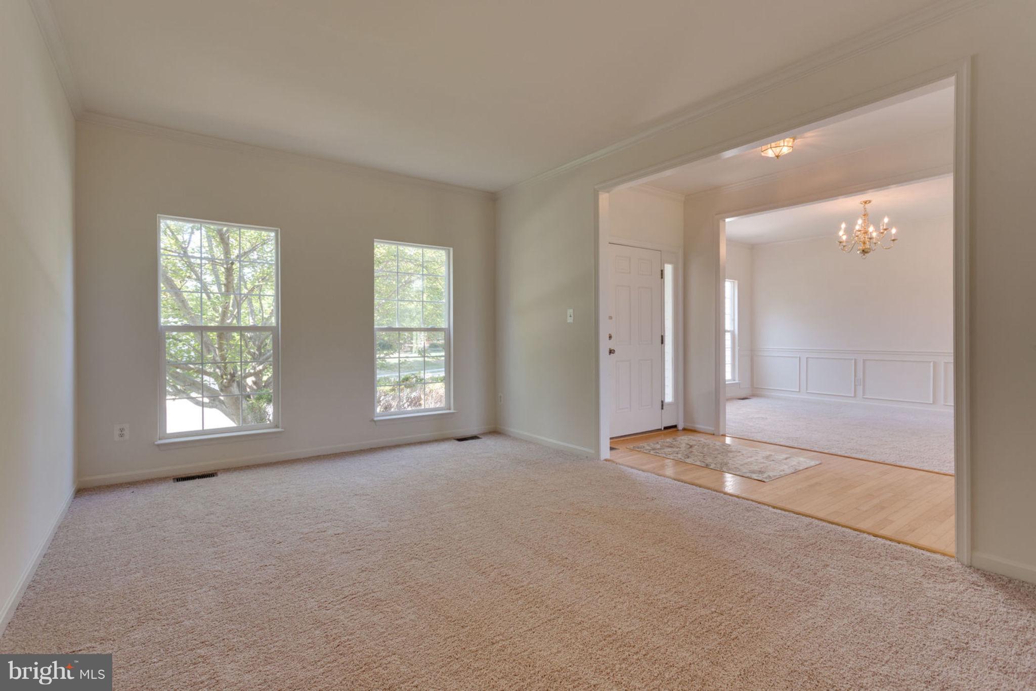 CABIN VILLAGE - Residential Lease